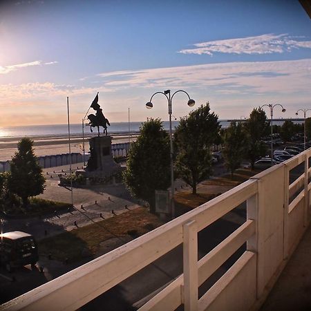 Le Bain De Mer Boulogne-sur-Mer Luaran gambar