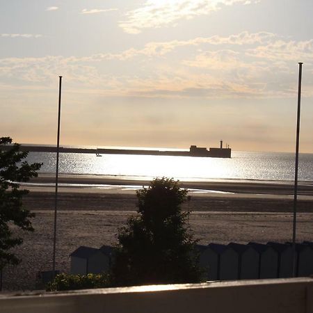 Le Bain De Mer Boulogne-sur-Mer Luaran gambar